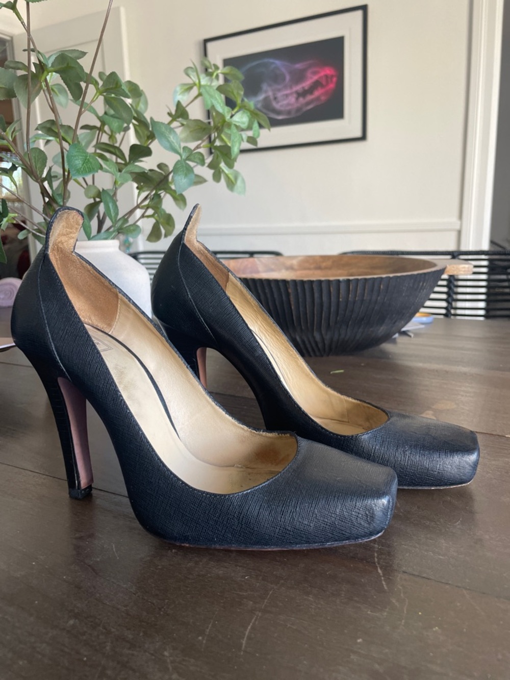 Vintage Herve Leger lavender sole pumps